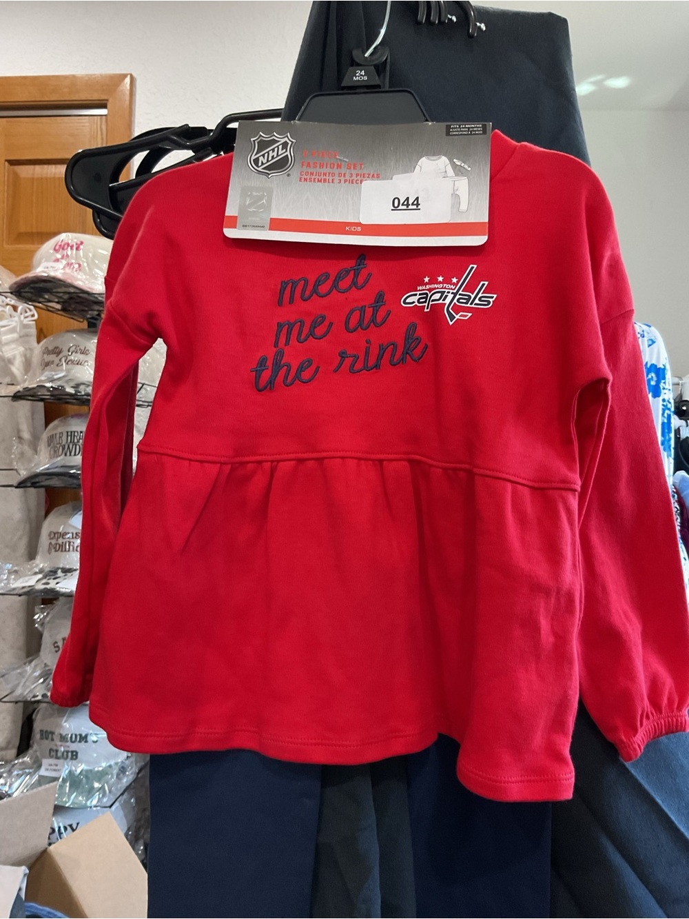 SA140 - Washington Capitals NHL Baby 3 Piece Outfit Set 24M NWT